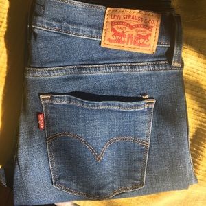 Levi’s skinny jeans